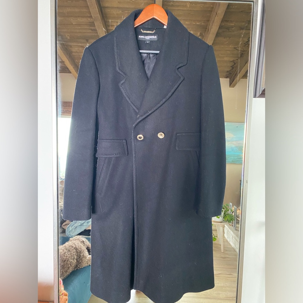 Karl Lagerfeld wool coat, size medium. Like new condition.